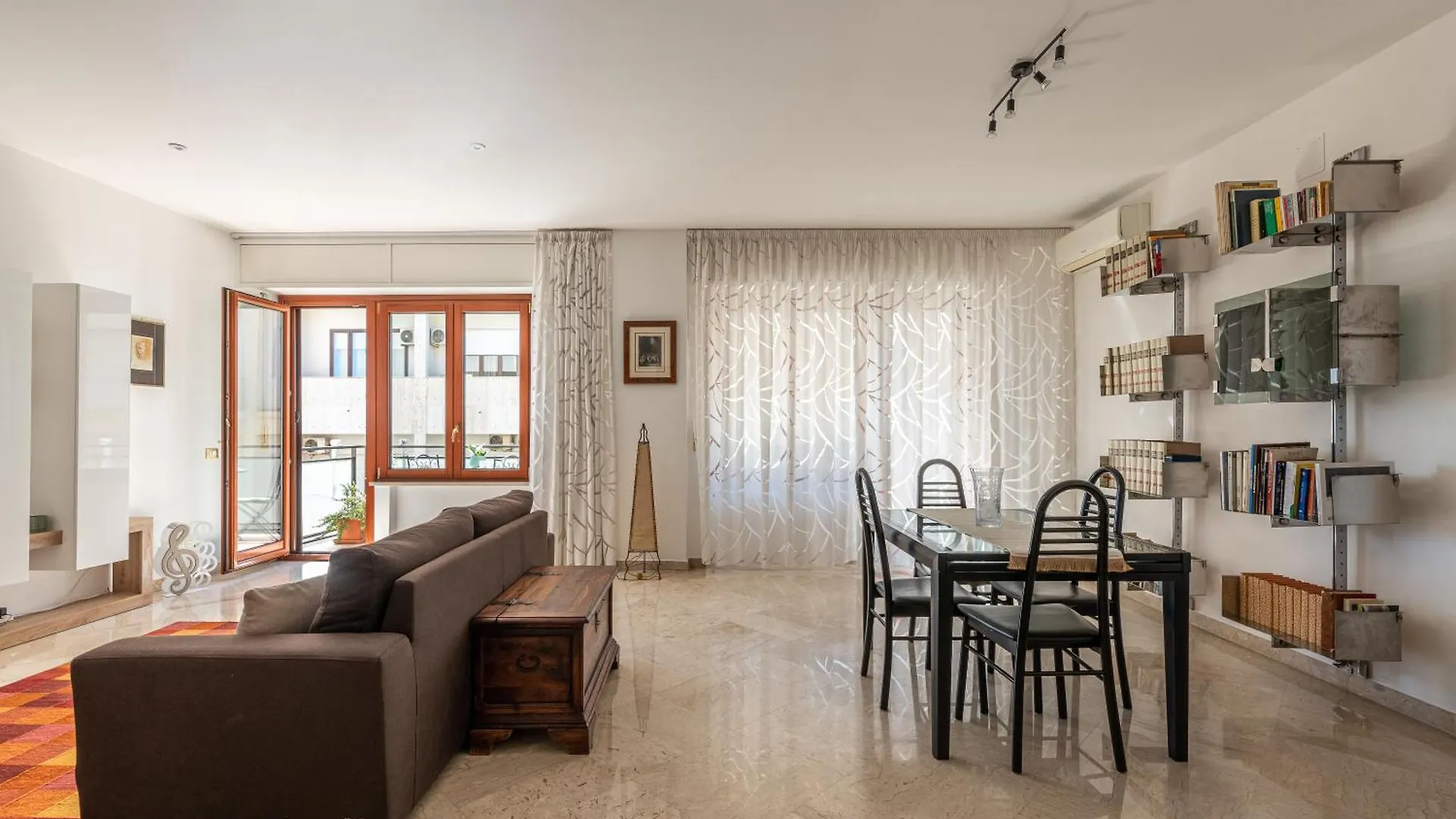 بيت للعطل La Cassatella Family Home باليرمو إيطاليا